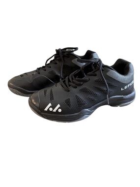 Lefus Badminton Court men’s 5/women’s 6.5-7 lace up black athletic sneakers
